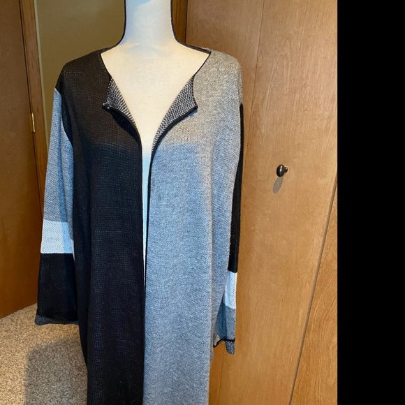 Color Block Long Cardigan - Picture 1 of 7